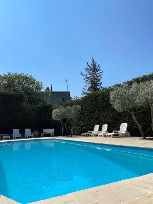 T2 Avec Jardin Et Piscine Privee Apartman Velaux Kültér fotó
